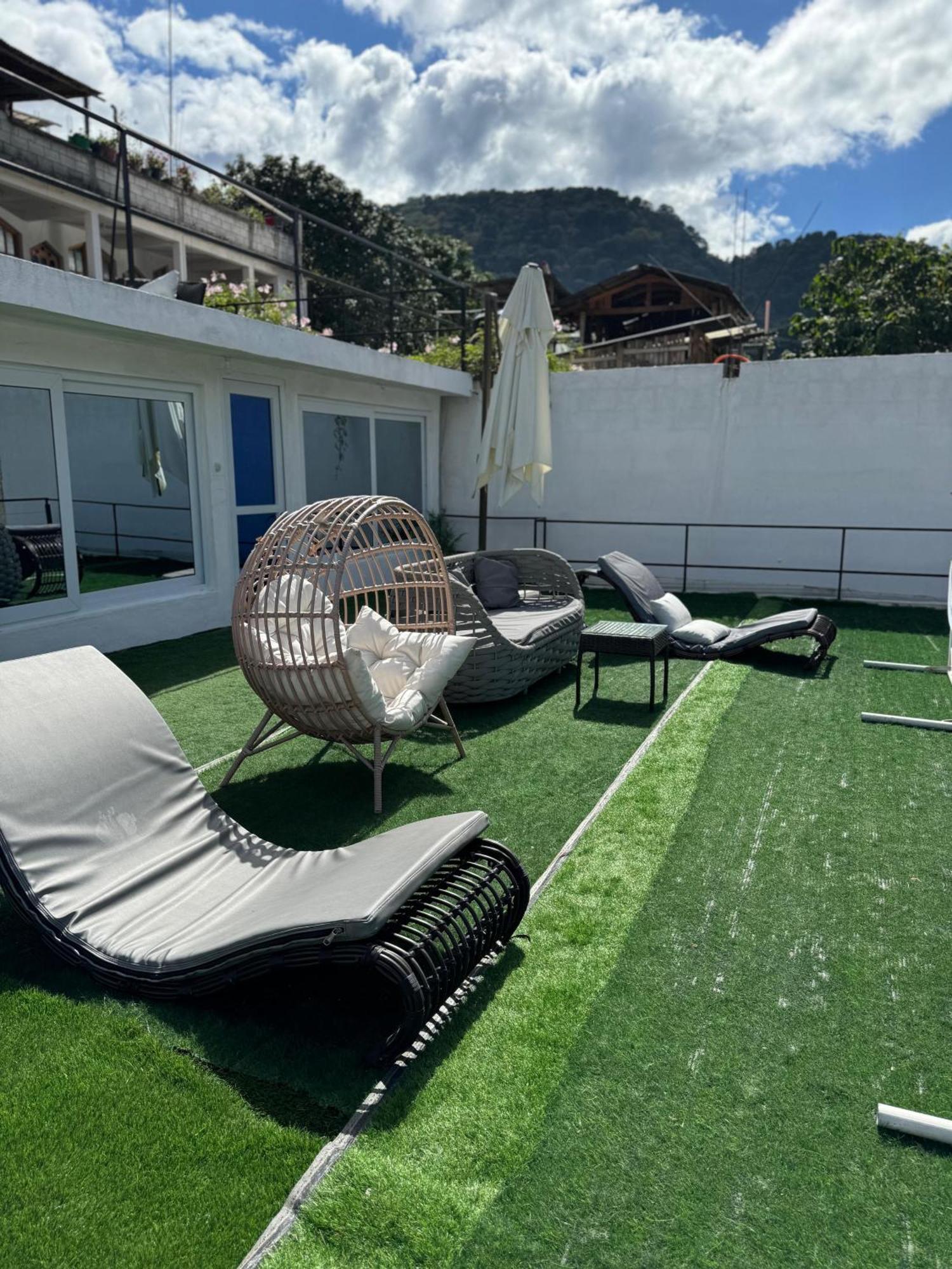 Luxury Atitlan Suites San Pedro La Laguna Bagian luar foto